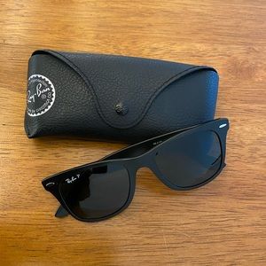 Ray-Ban Wayfarer Liteforce RB4195 Matte Black